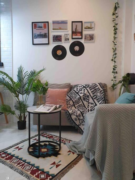 1 Bedroom Condo,3 Minutes To The * Patong